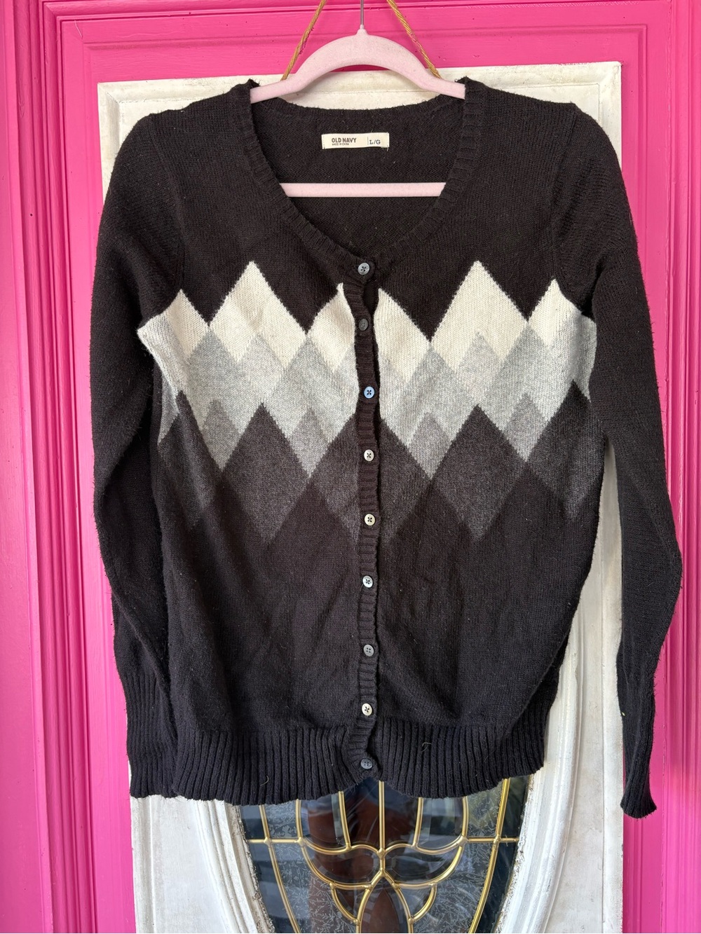 Old Navy Black and Gray Argyle V-Neck Cardigan